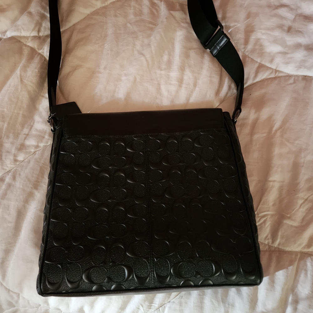 COPY - Coach Messenger Bag